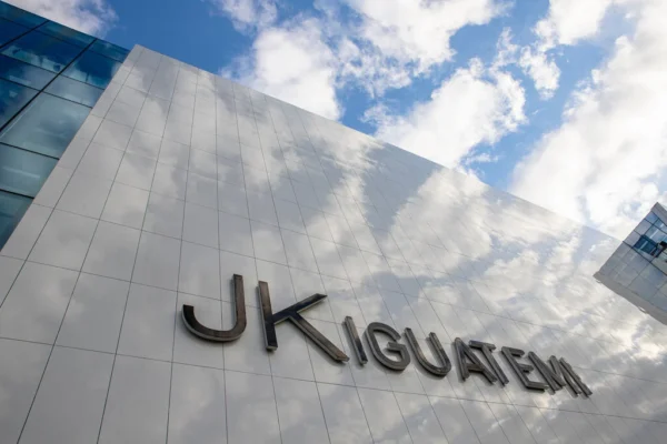 Mudança no comando: Iguatemi troca CEO, promove VP comercial e promete continuidade