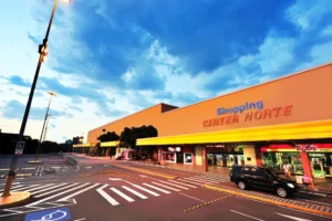 Por que visitar o Shopping Center Norte?