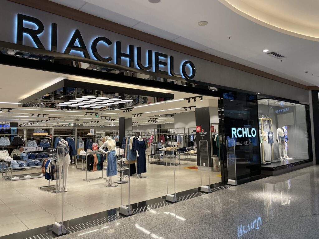 Guararapes, Dona da Riachuelo, Reverte Prejuízo e Lucra R$ 235 Milhões em 2024: Veja os Destaques Financeiros