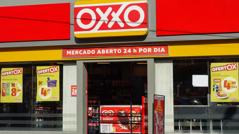 Oxxo visa uma revolucão no varejo com entregas ultrarrápidas em São Paulo