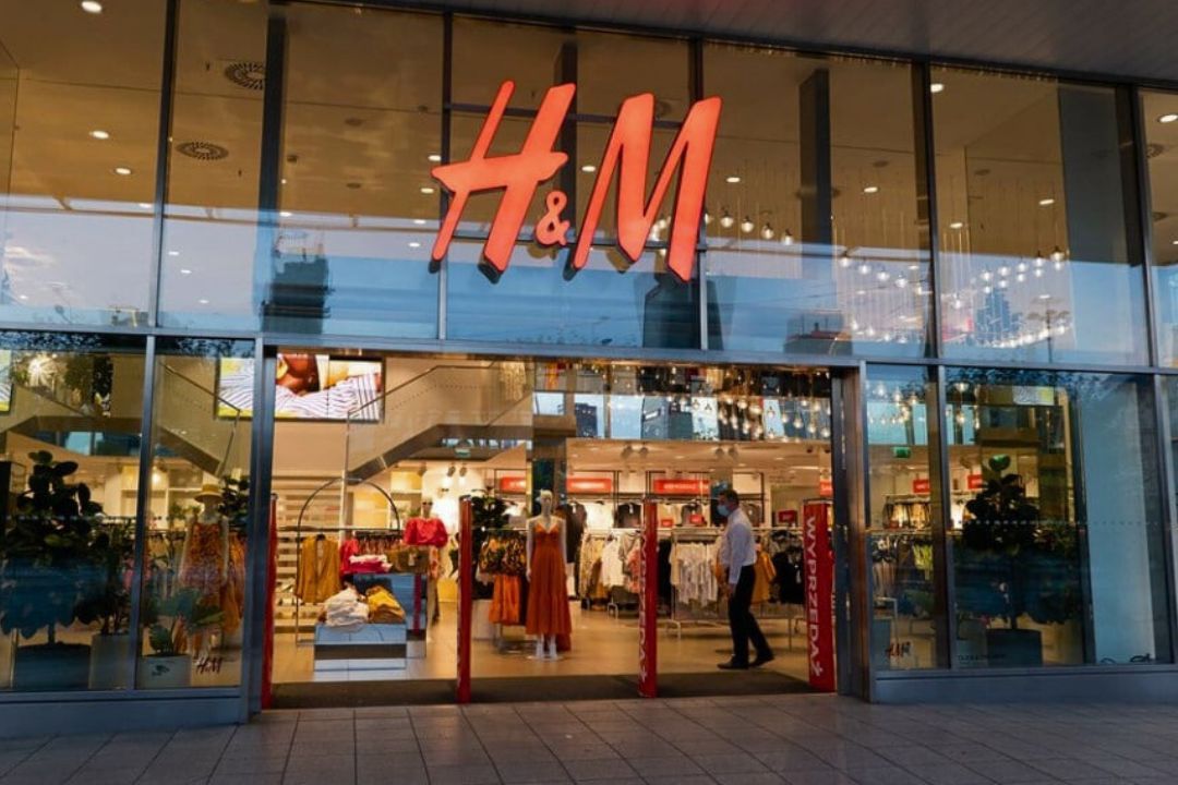 Gigante da Moda, H&M Chega ao Brasil com 3 Lojas e Já Está Contratando!