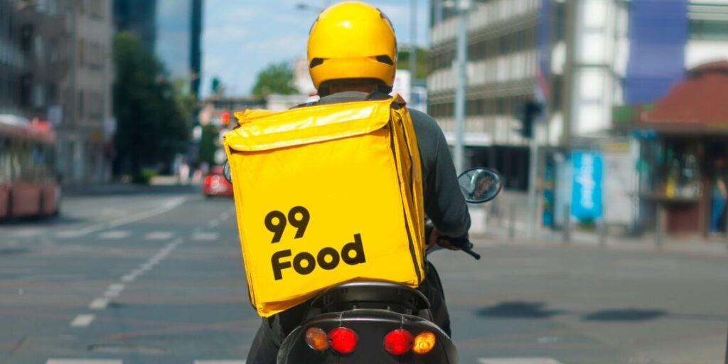 99Food abre cadastro para entregadores com ganhos de até R$ 250 por dia