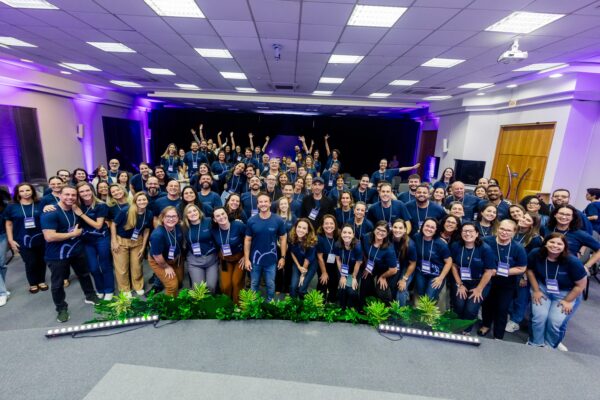 Fórmula Animal completa 15 anos com inovação tecnológica, expansão e nova identidade visual