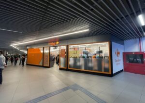 Carrefour Express chega ao metrô de São Paulo