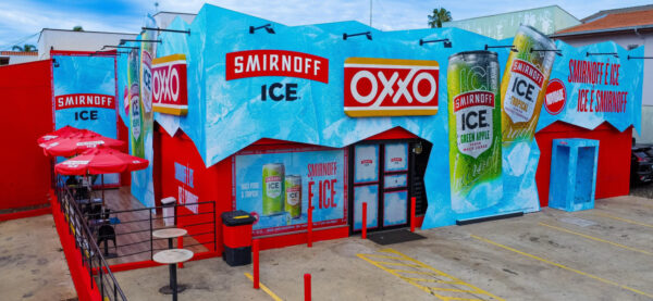 Smirnoff Ice e OXXO: uma parceria que congela a fachada e aquece o mercado