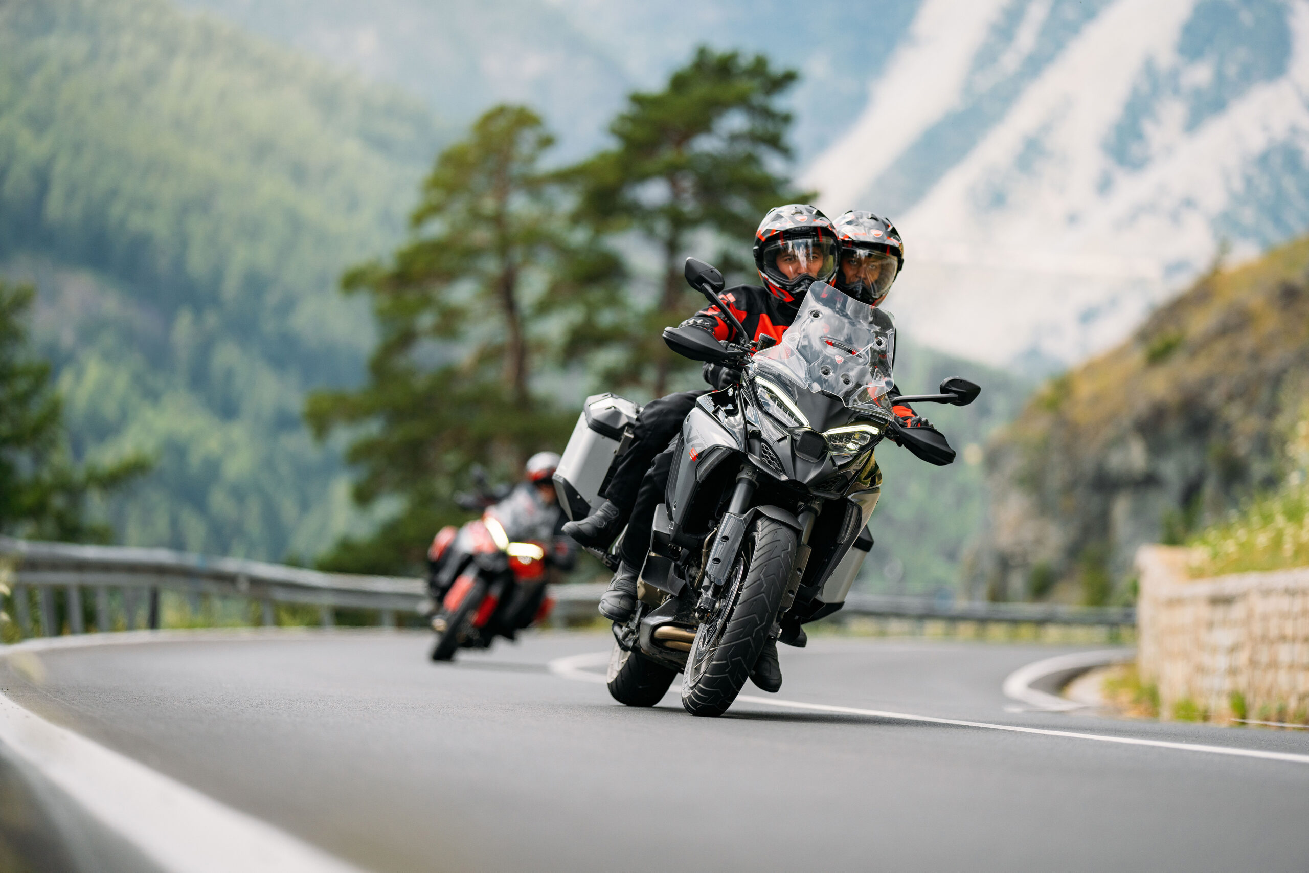 Ducati Multistrada V4S 2025 chega ao Brasil: potência, conforto e tecnologia