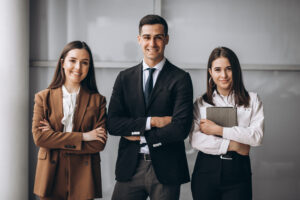 Dinheiro, lucro e resultado: lições essenciais para empresários que buscam crescimento sustentável