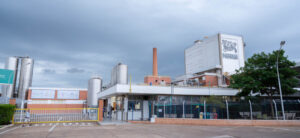 Nestlé economiza 2,2 bilhões de litros de água com tecnologia sustentável