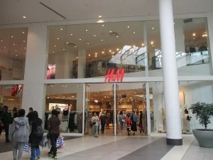H&M desembarca no Brasil em grande estilo: o que você precisa saber