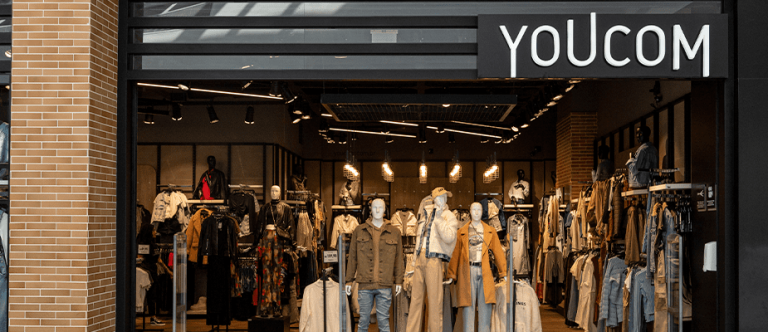 Youcom inaugura 1ª loja de rua no Brasil em SC