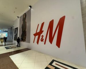 H&M Brasil: Produção Local e 4 Lojas em SP em 2025