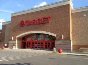 Target derrapa nas vendas e ações despencam em pré-mercado
