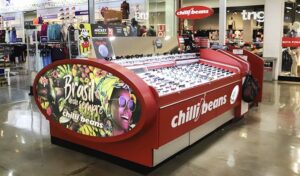 Chilli Beans rompe com o dólar e aposta forte no renminbi