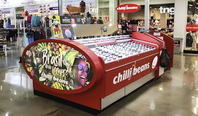 Chilli Beans rompe com o dólar e aposta forte no renminbi