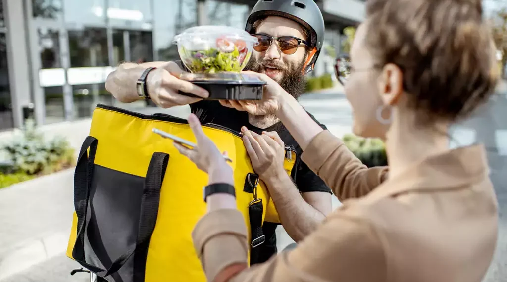 Foodservice Bate Recorde: R$ 62,4 Bilhões no 2º Trimestre de 2025