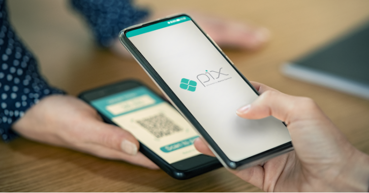 Pix transforma hábitos financeiros de 88% dos brasileiros