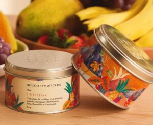 Moncloa e Recco se unem em collab tropical que combina chá, conforto e arte