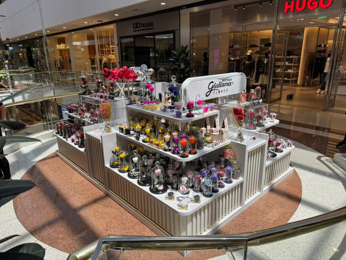 Giuliana Flores acelera expansão nacional e inaugura novas franquias em shoppings estratégicos