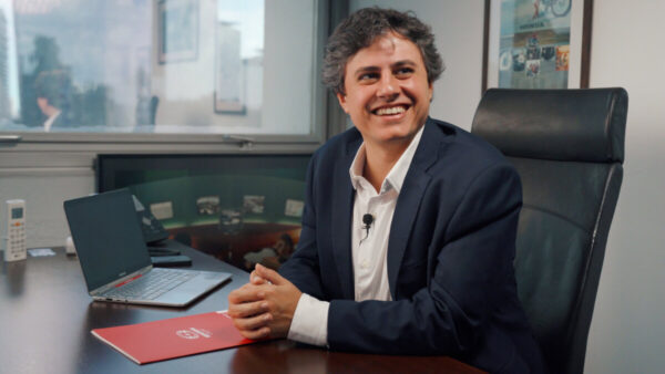 Descubra como a integração entre segurança e tecnologia redefine produtividade e reduz perdas no varejo digital moderno.