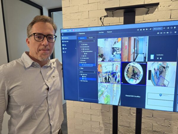 Descubra como a inteligência artificial transforma operações empresariais, reduz perdas, aumenta eficiência e permite decisões orientadas por dados.