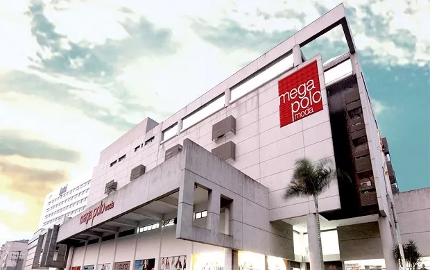 Mega Polo: Natal movimenta o Brás e shopping mantém funcionamento especial