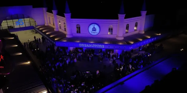 Megaloja temática da Disney no Brasil: como a Dream Store transforma o varejo em experiência
